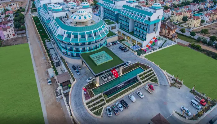 هتل سنسیتیو پرمیوم ریزورت اند اسپا آنتالیا